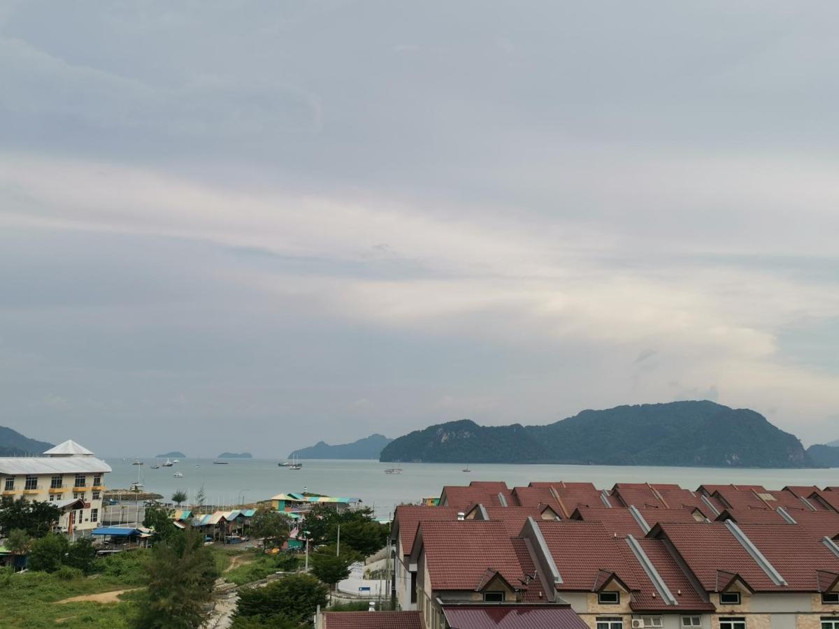 Cd Seaview Apartment Kuah Eksteriør bilde