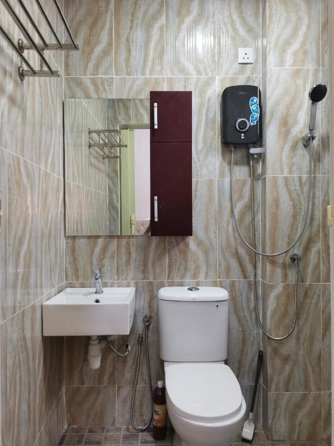Cd Seaview Apartment Kuah Eksteriør bilde